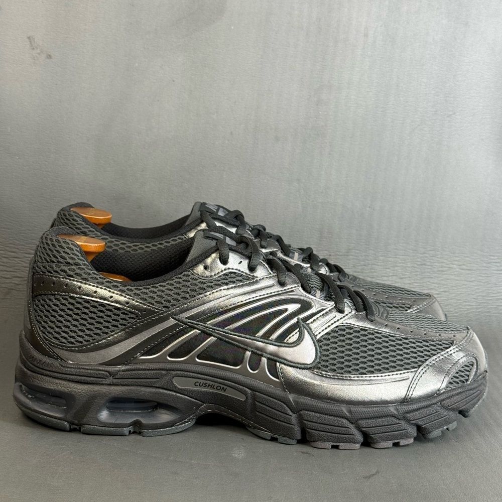 Nike Air Max Moto 2K athletic sneaker shoes men’s size 13